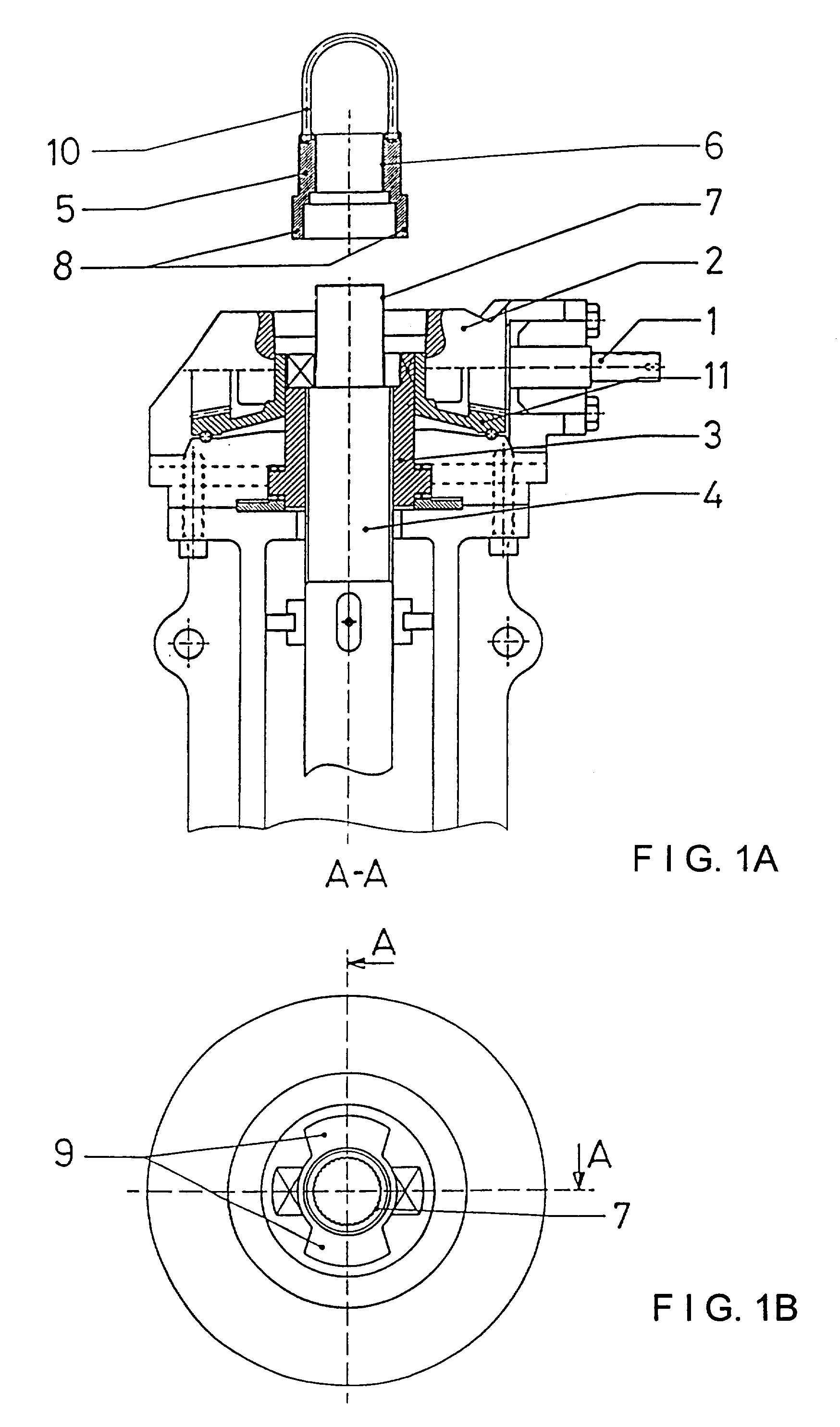 Valve seat self cleaning device for alumina production plants