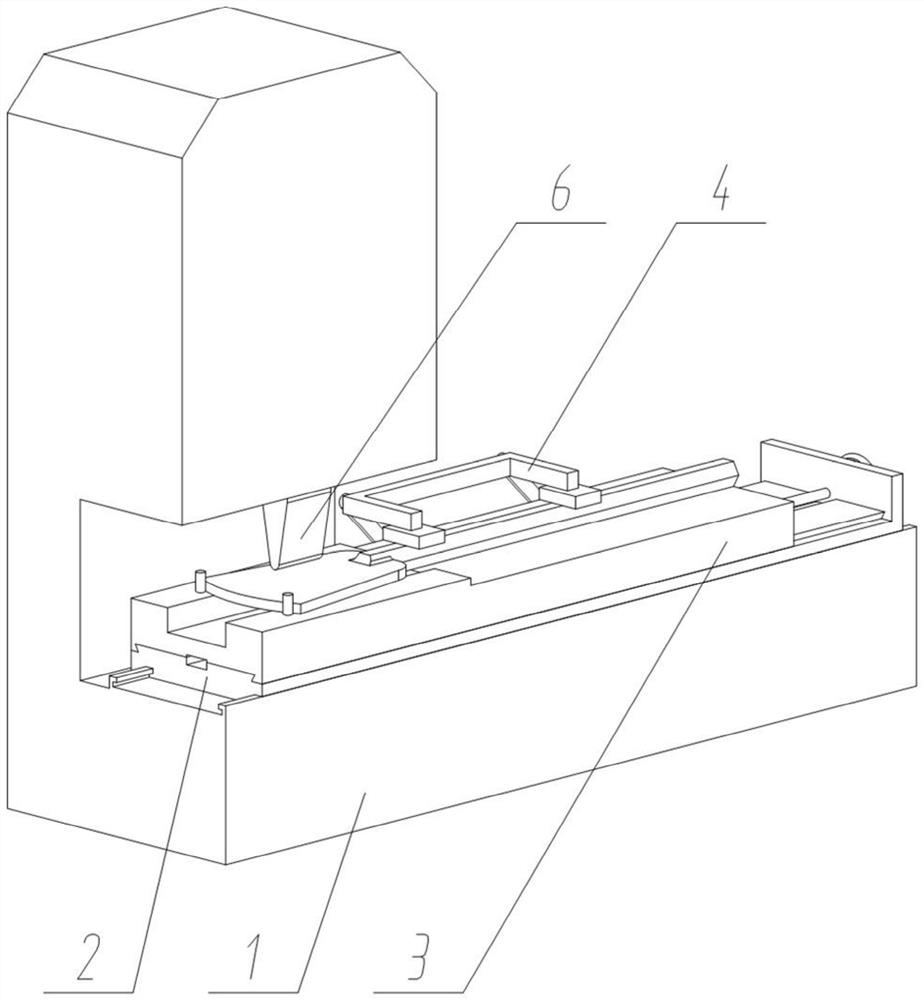 A central hammering device used in Luoyang shovel forging