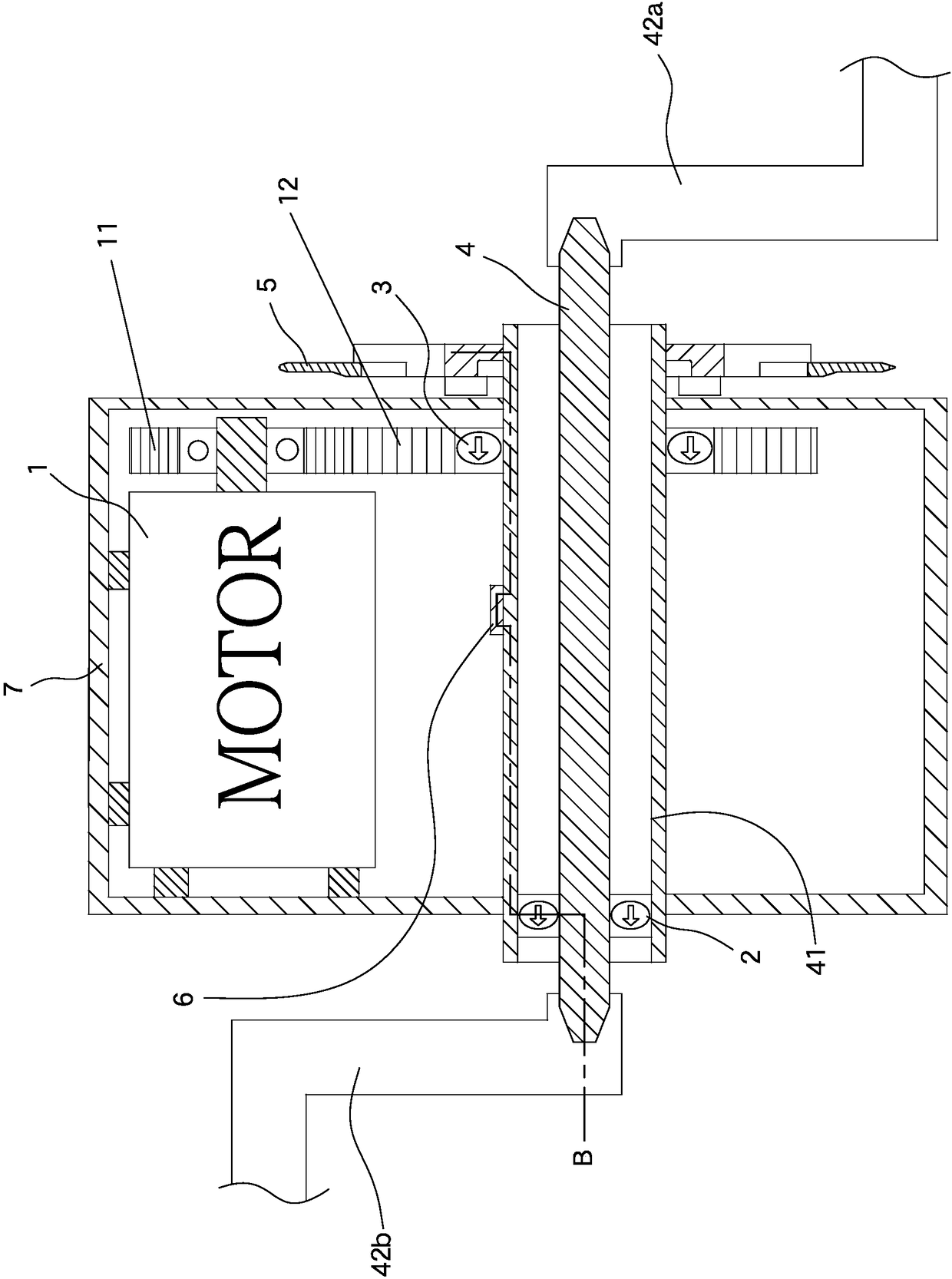 Electric assist bicycle torque measurement device capable of detecting pedaling torque at two ends of crank shaft