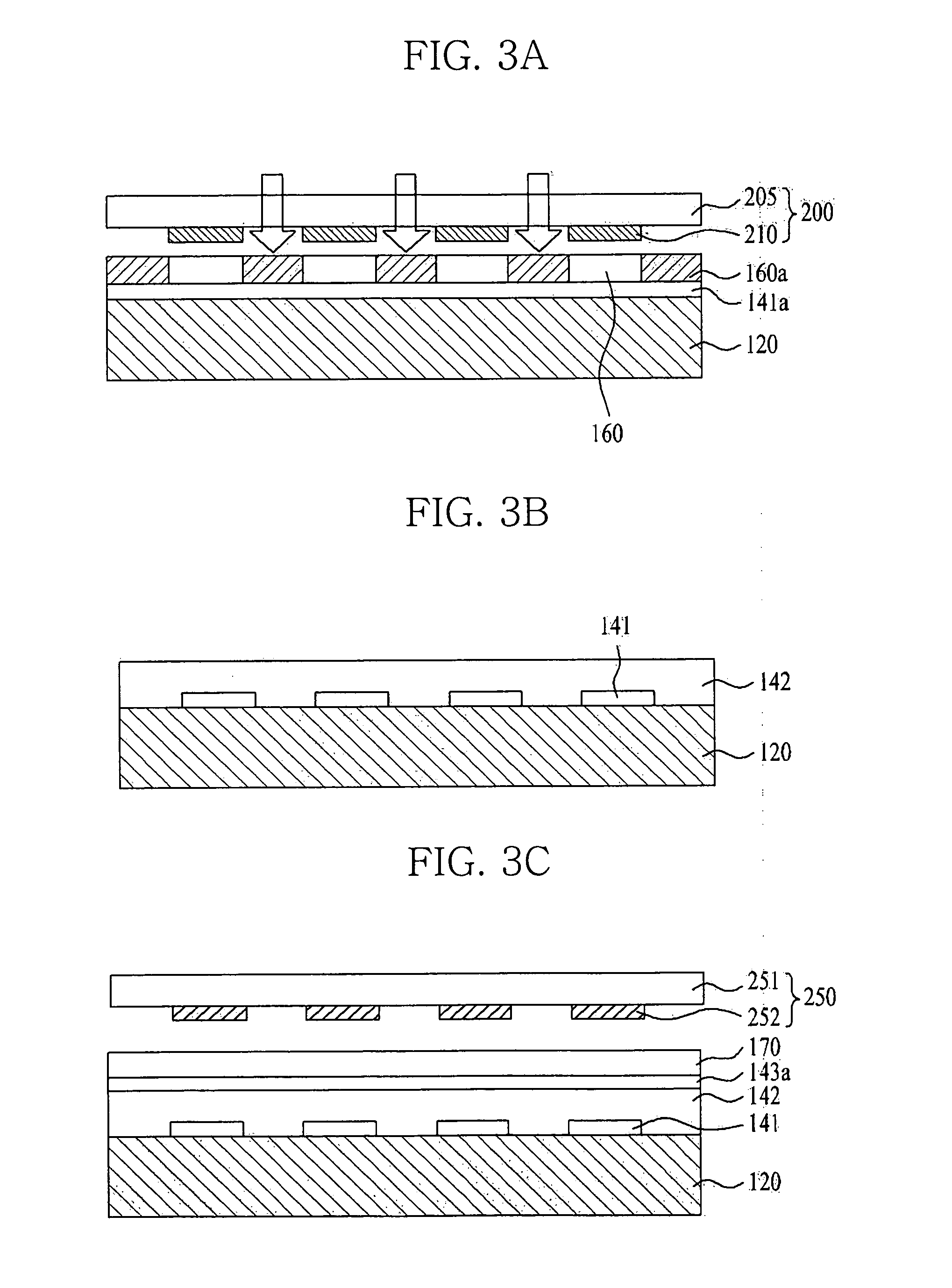 Liquid crystal display device including touch panel