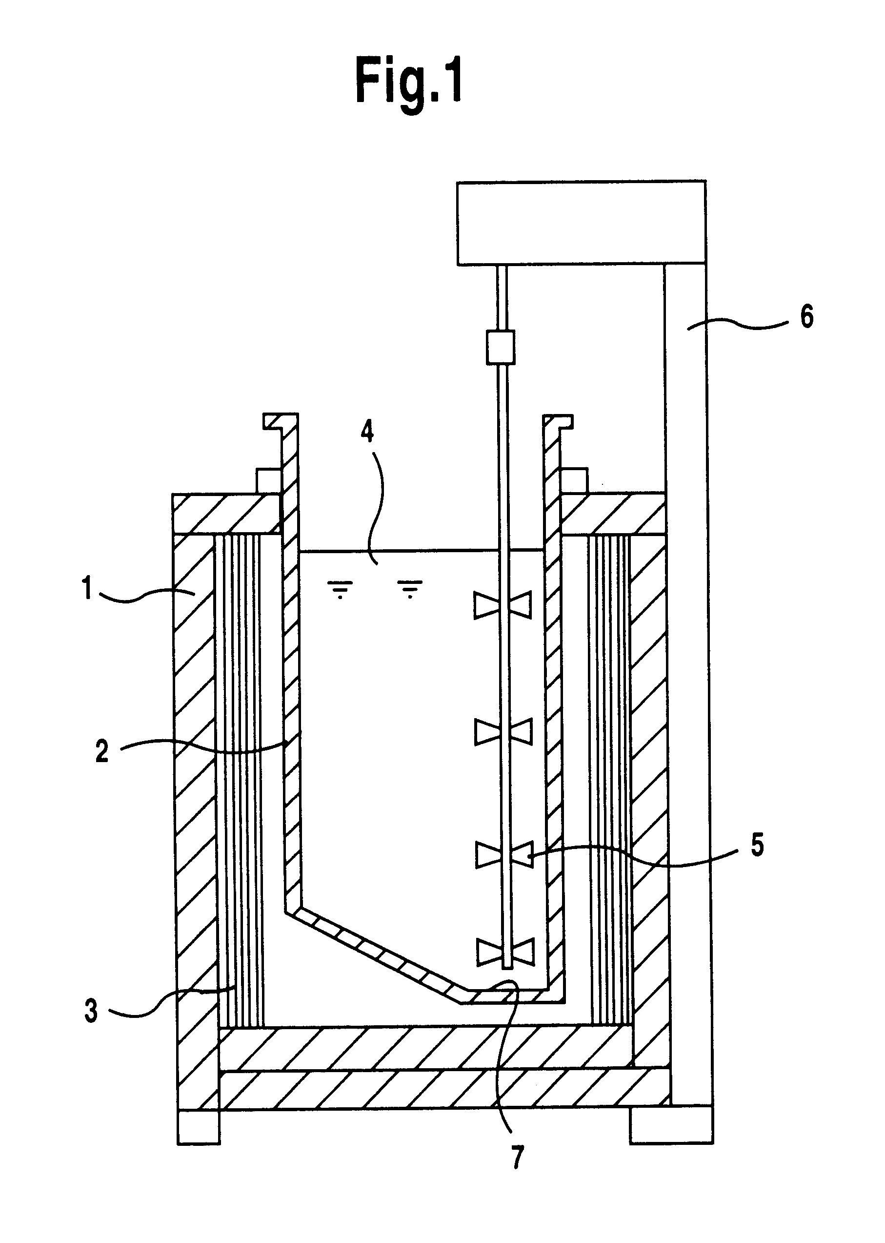 Method for treating surface of ferrous material and salt bath furnace used therefor