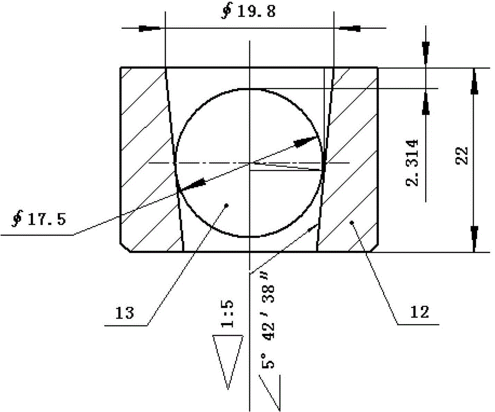 Taper position gauge for accurately measuring big end diameter error of taper hole