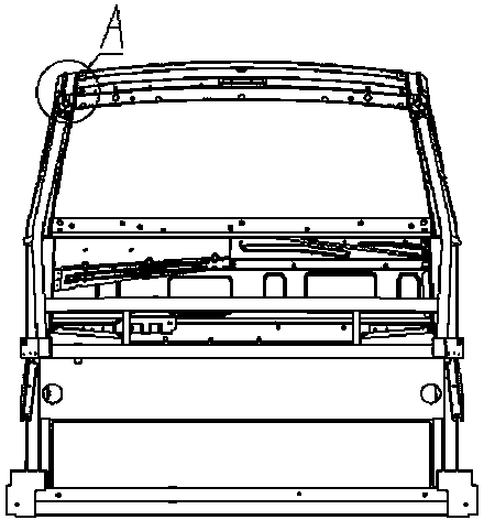 Automobile with special steel-aluminum section connecting pieces