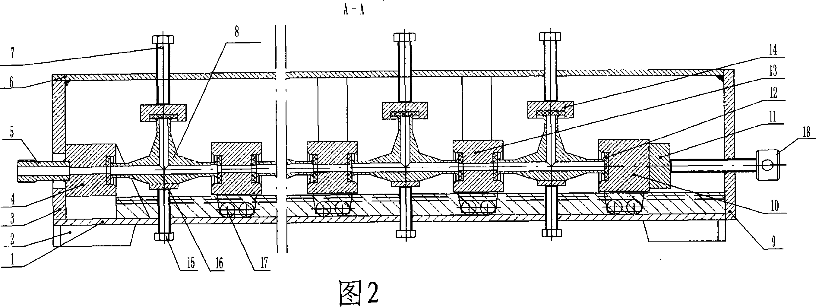 Hydraulic experiment device for three-way piece group and the method thereof