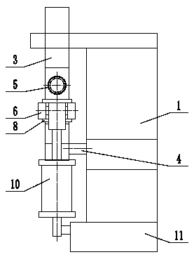Intermittent clamping device for steel plate