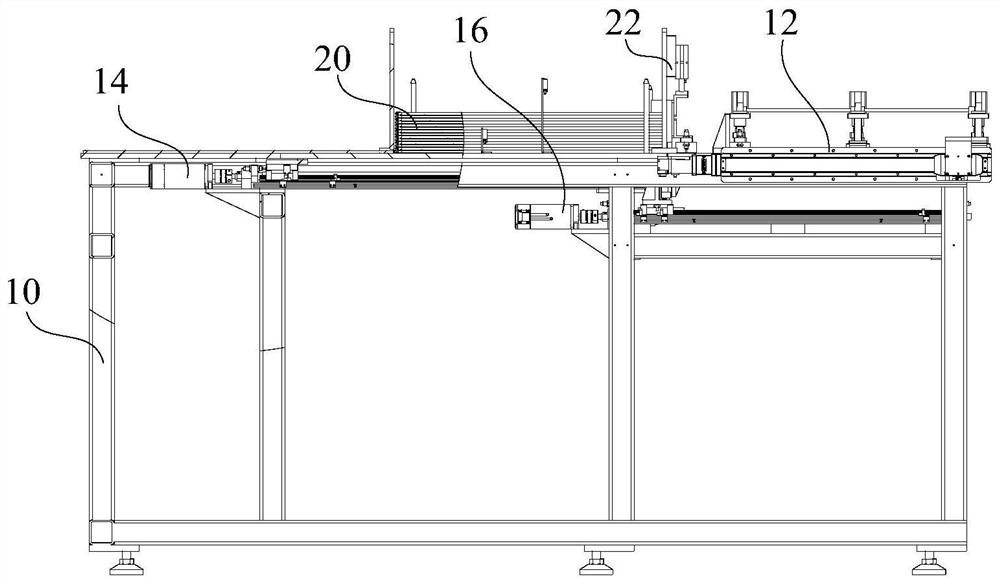 Discharging mechanism and assembling system