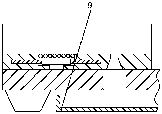 Hole puncher for paper punching