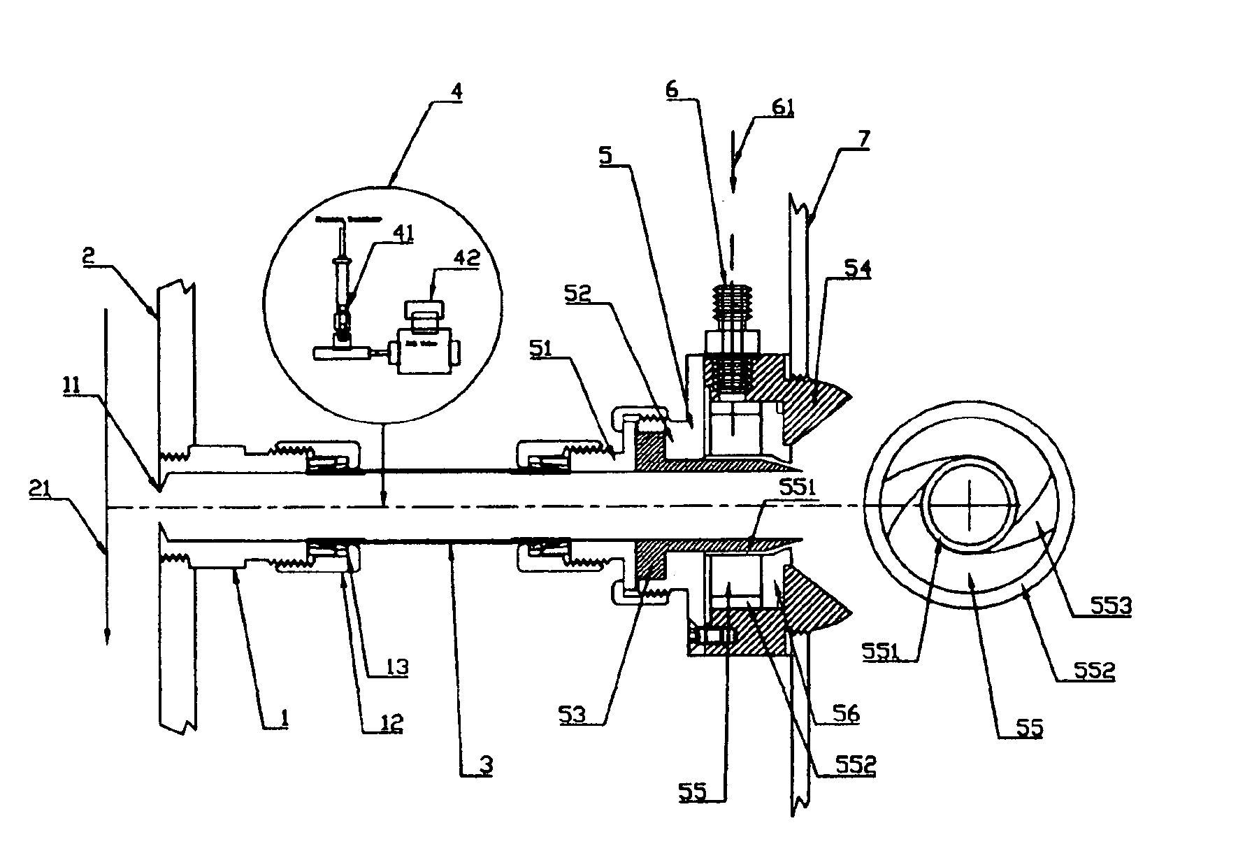 Apparatus for spraying of liquids and solutions containing solid particles such as paper manufacturing fibers and fillers