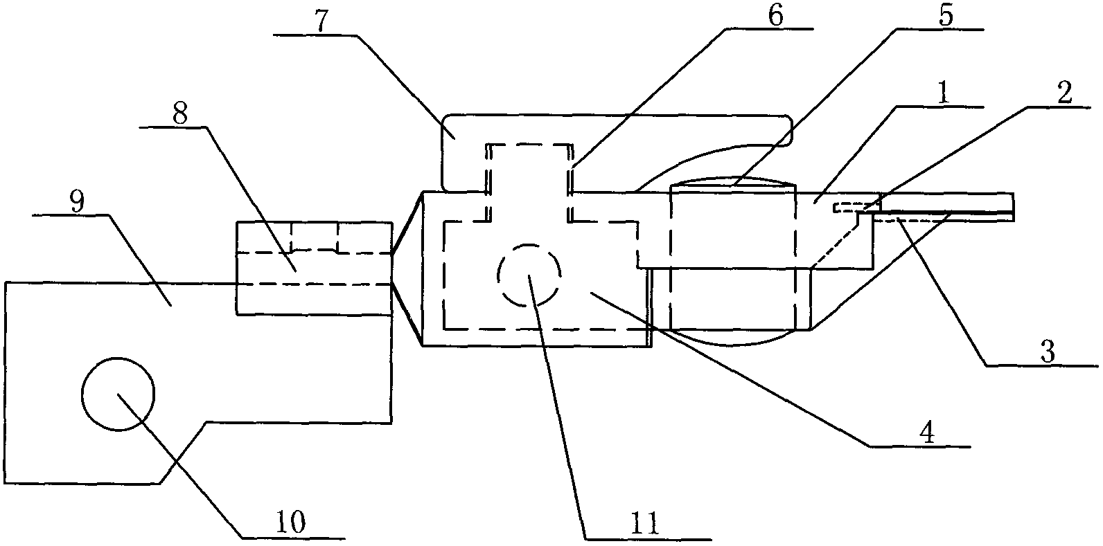 Closed penetration-free filament collecting device used for reeling silk