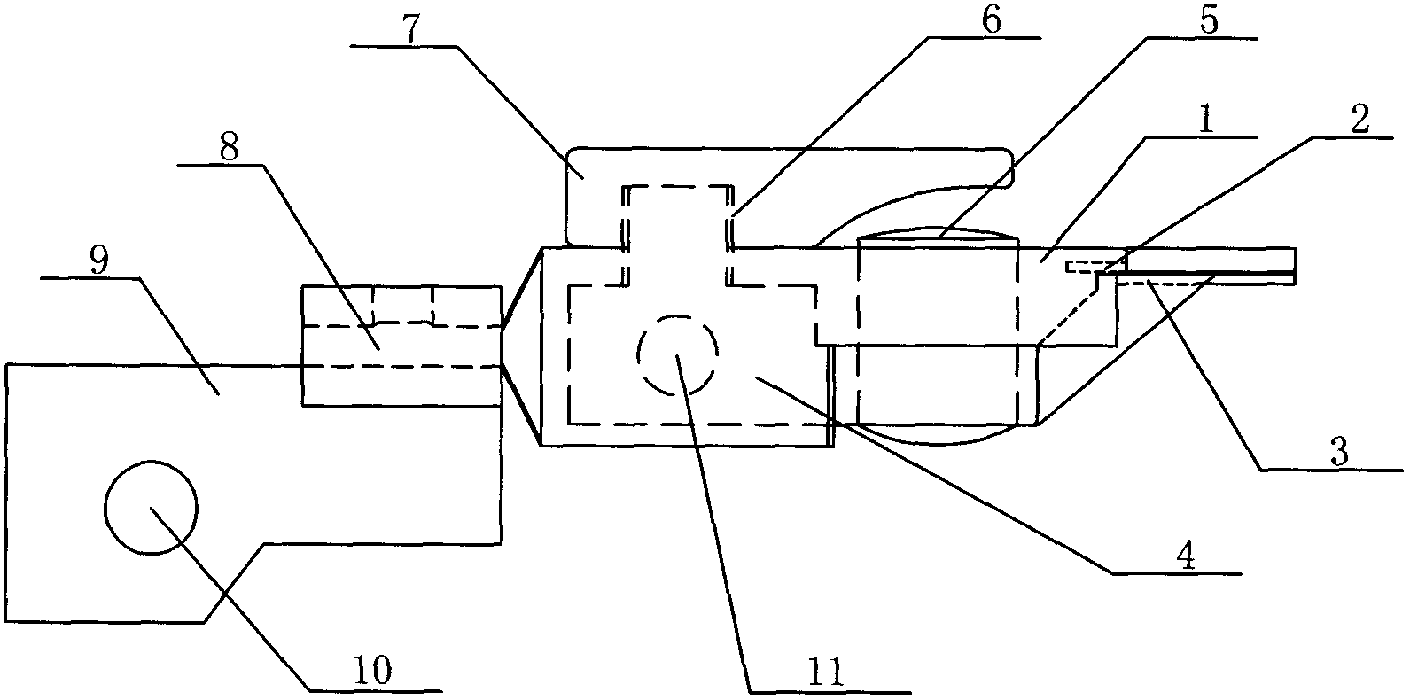 Closed penetration-free filament collecting device used for reeling silk