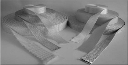 Preparation method of alumina fiber reinforced high-temperature-resistant anti-scouring thermal insulation material