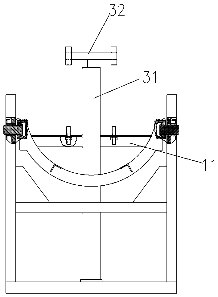Precise pouring device for mold slag in front of alloy electroslag smelting furnace