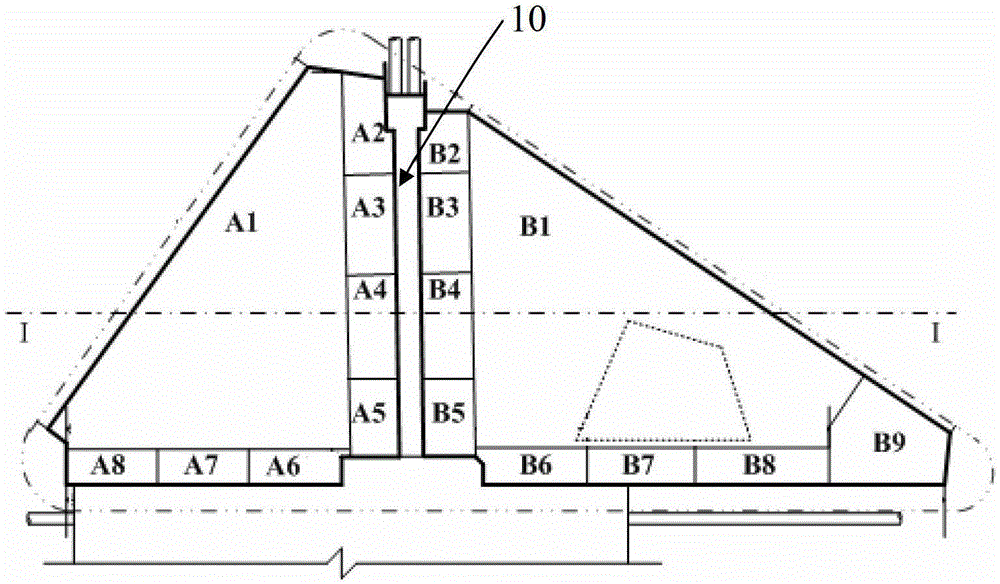 Excavation method of deep and large foundation pit in long-distance crossing site of running shallow subway