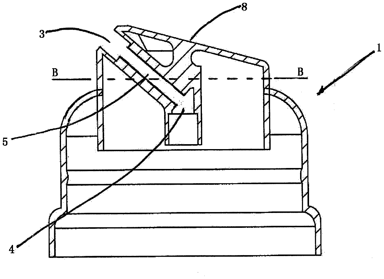 Self-closing dispensing head