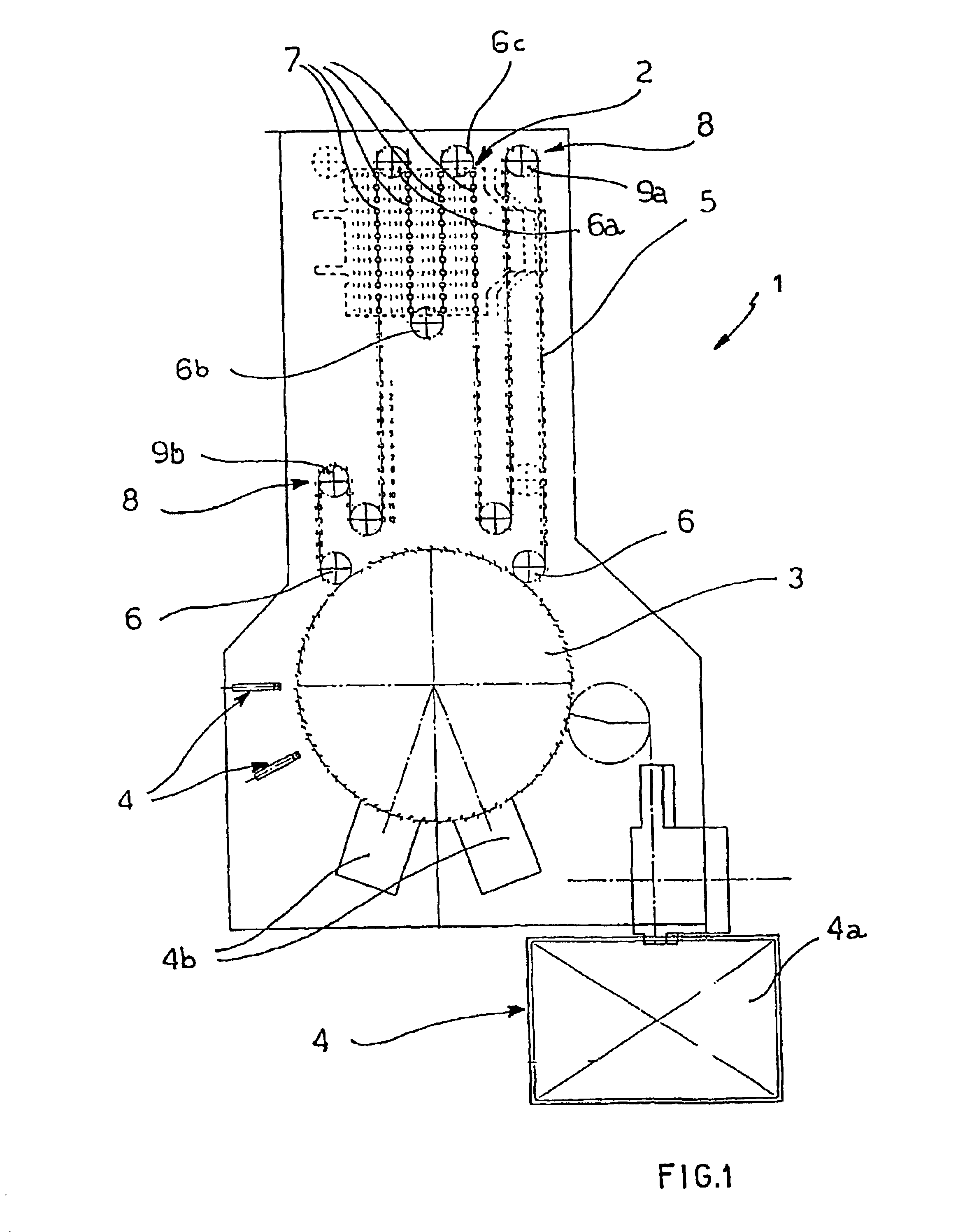 Device for conveying and checking containers, in particular preforms