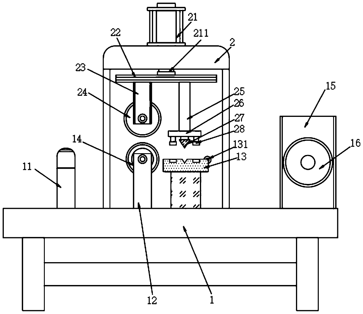 Cutting device for processing insulation layer of cable