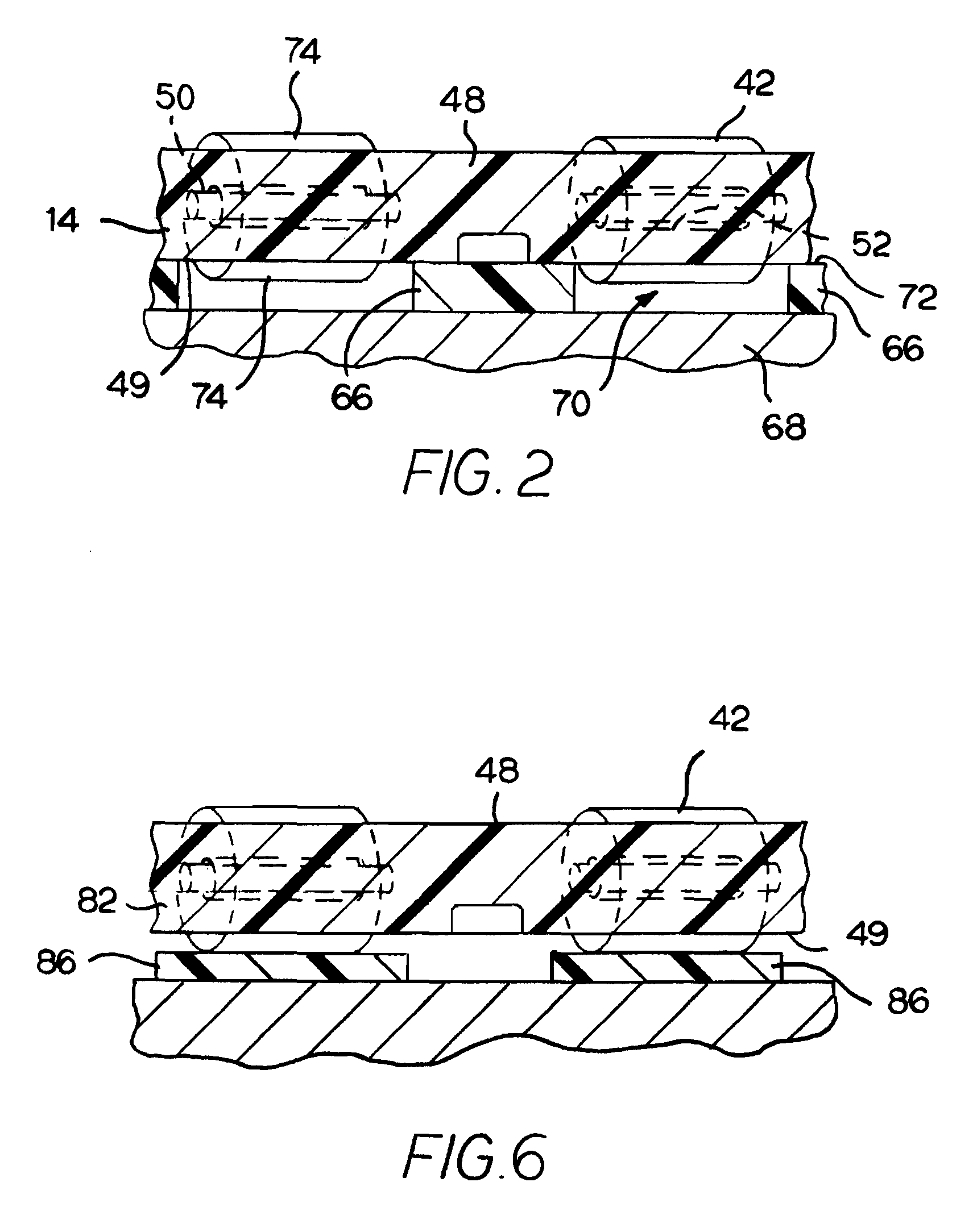 Pallet-forming roller-belt conveyor