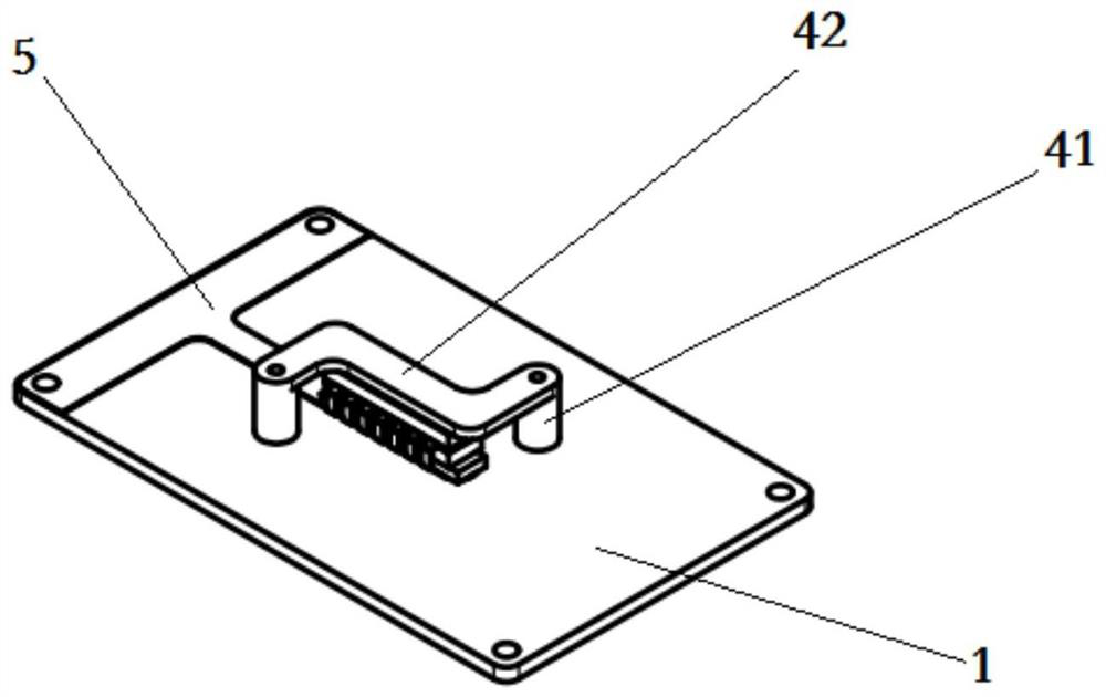 Compression heat dissipation device