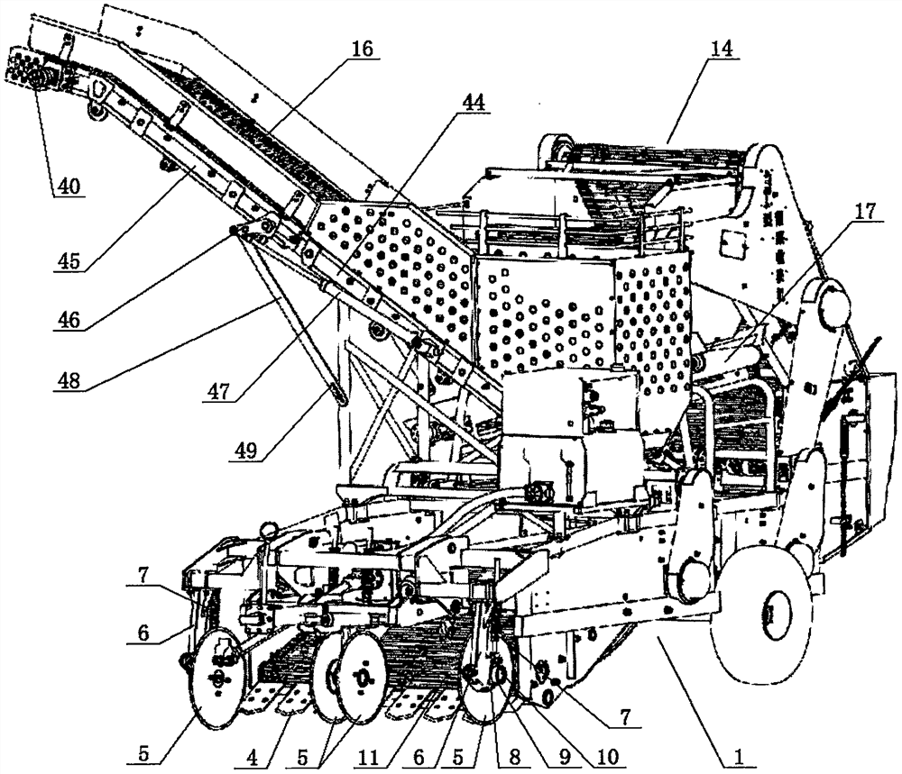 Traction type four-row beet harvester