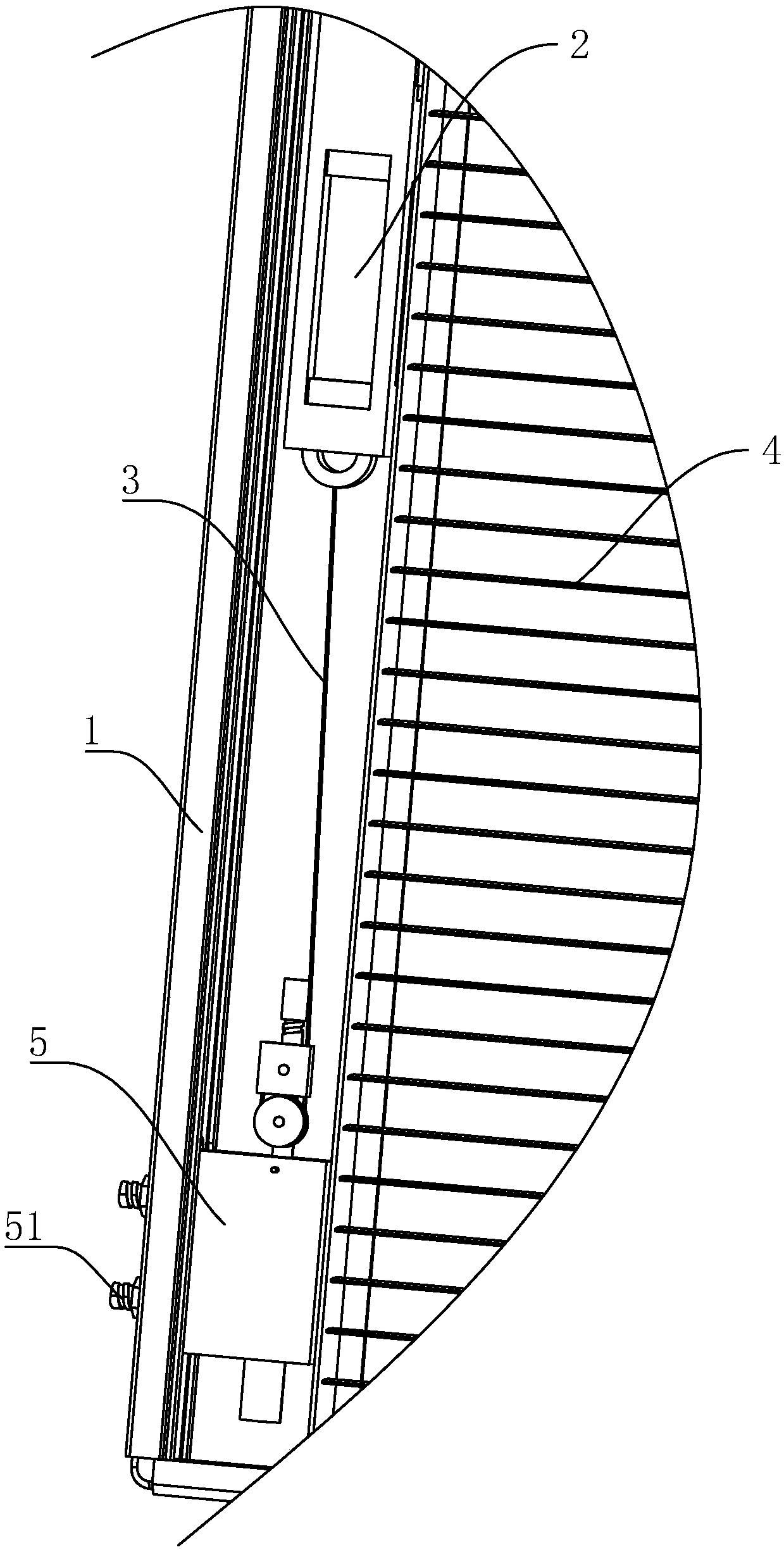 Window blind with self-tensioning inner slider