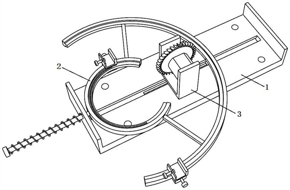 A cutting device for processing aluminum alloy doors and windows