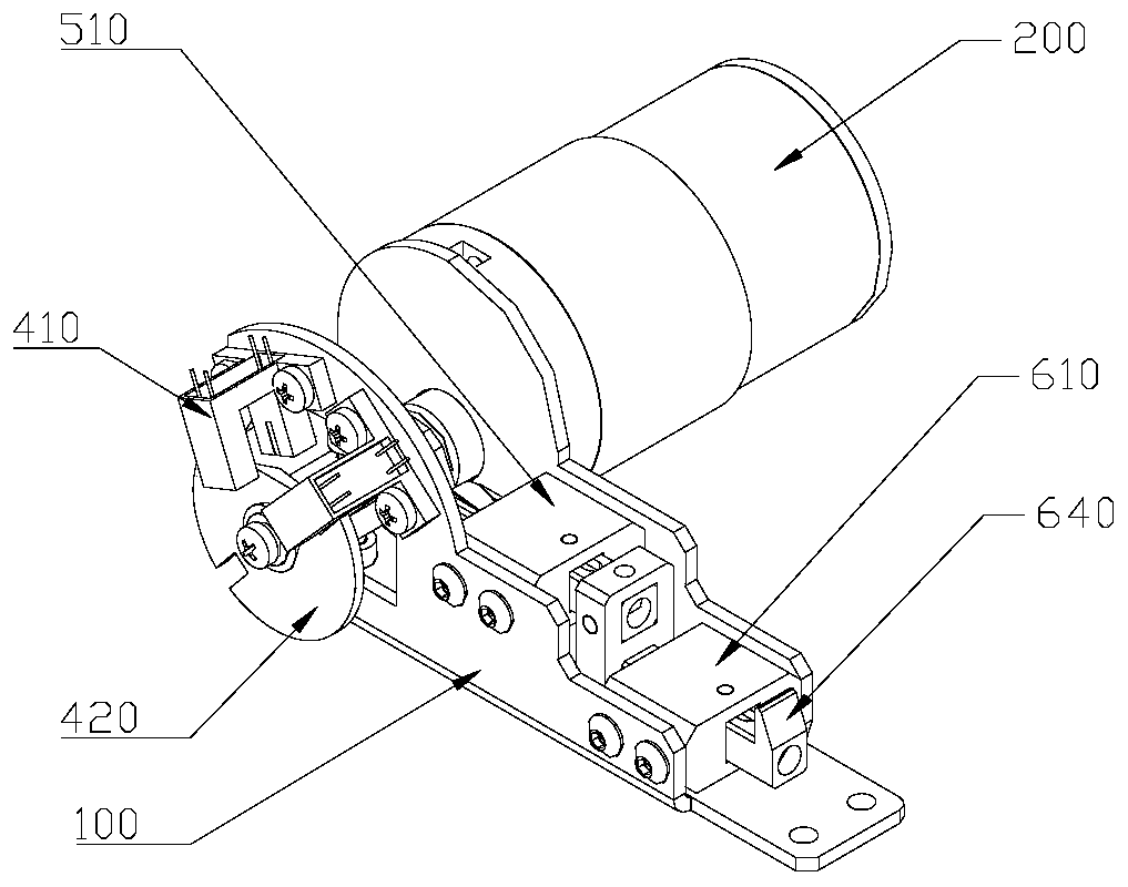 Braking device and currency processing machine