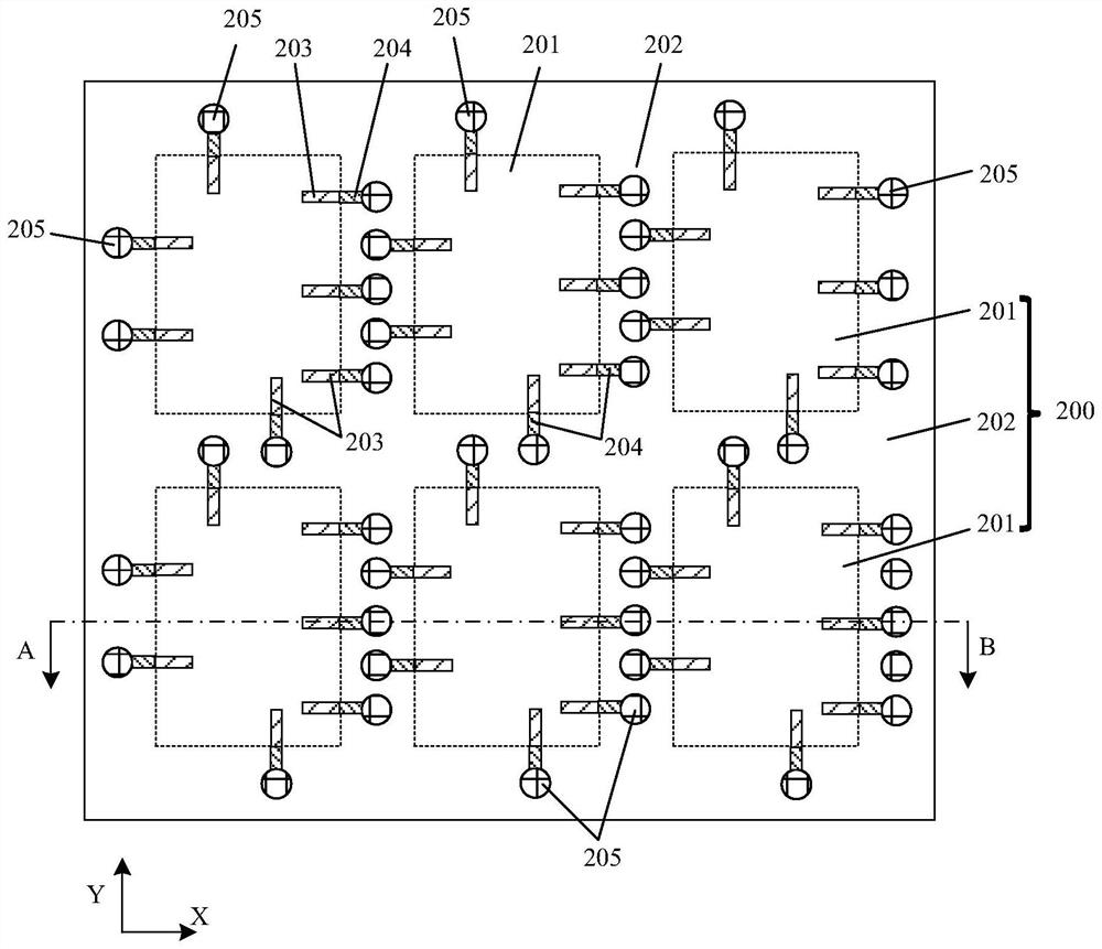 Semiconductor packaging structure and forming method thereof, conductive jig and electroplating equipment