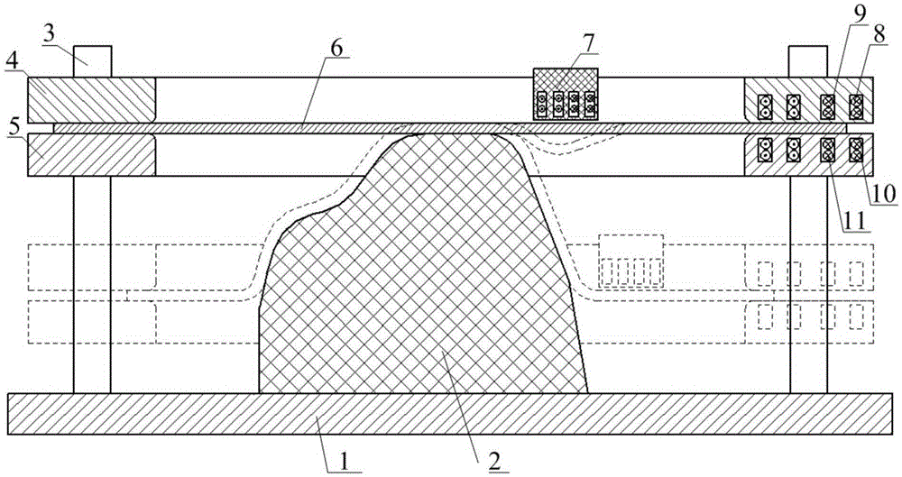 Device and method for electromagnetic pulse partial flow progressive forming of metal sheet