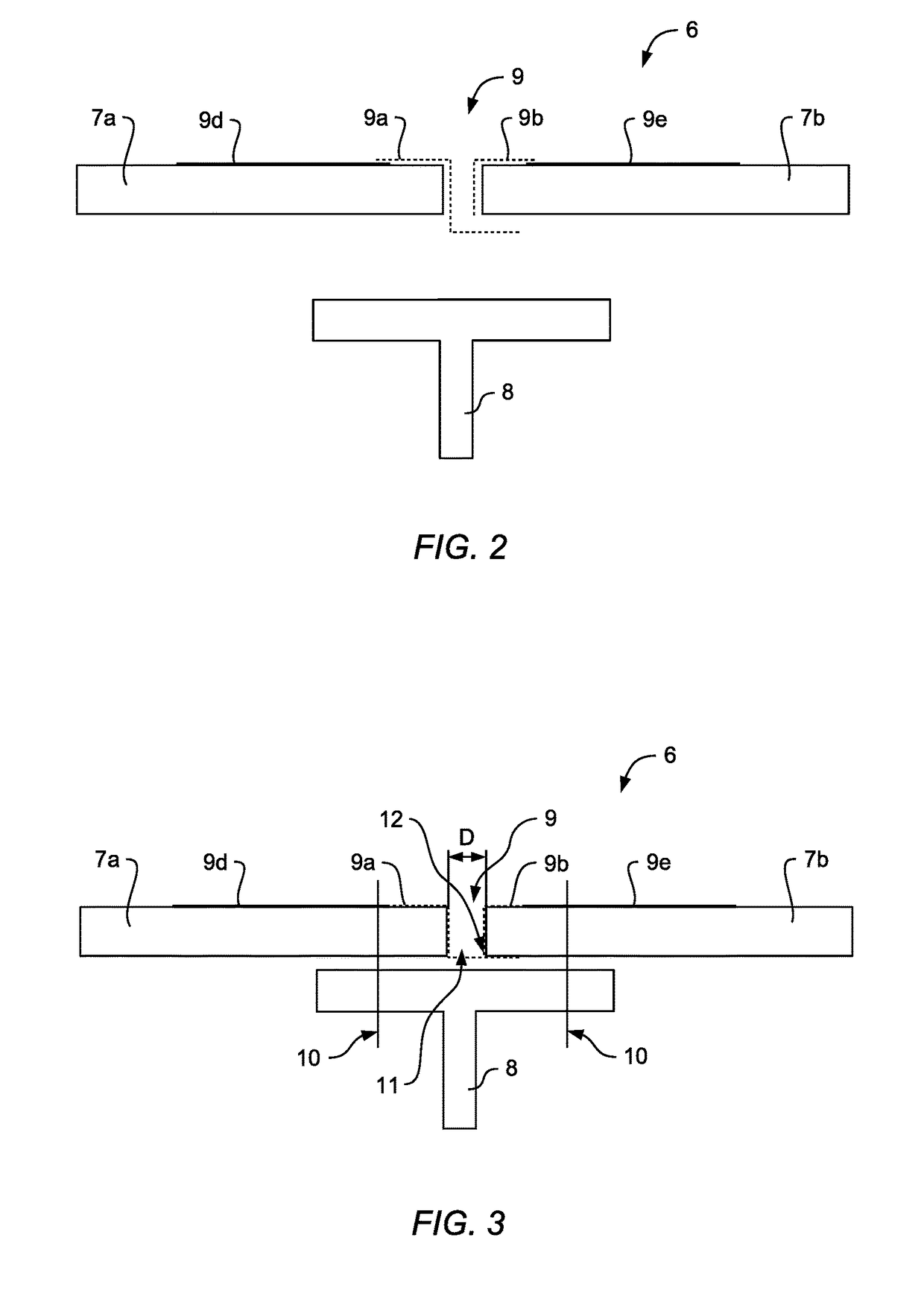 Rotary wing aircraft with a structural arrangement that comprises an electrically conductive connection