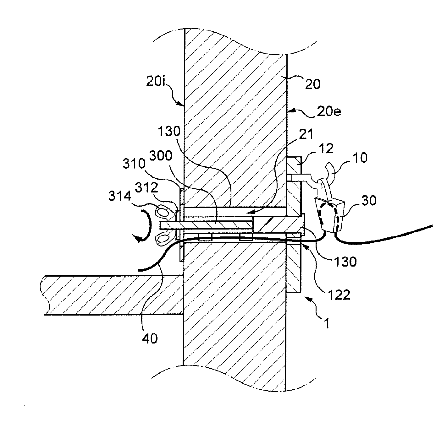 Device, kit and method for anchoring an element on an exterior face of a wall of a building
