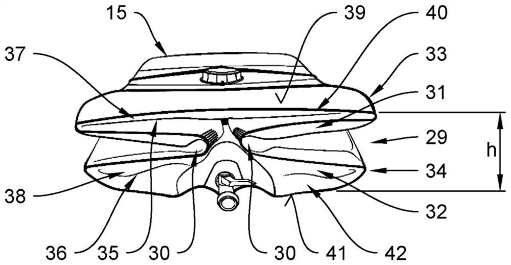 Inner container and transport and storage container for liquid having same