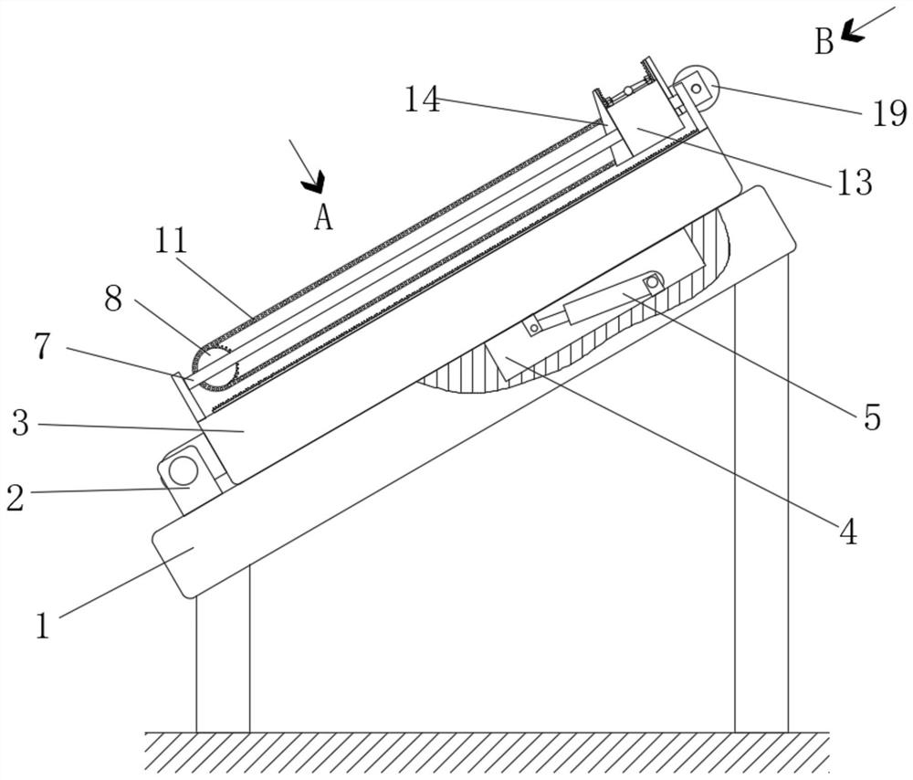 A photovoltaic panel cleaning device convenient for automatic snow removal and its snow removal method