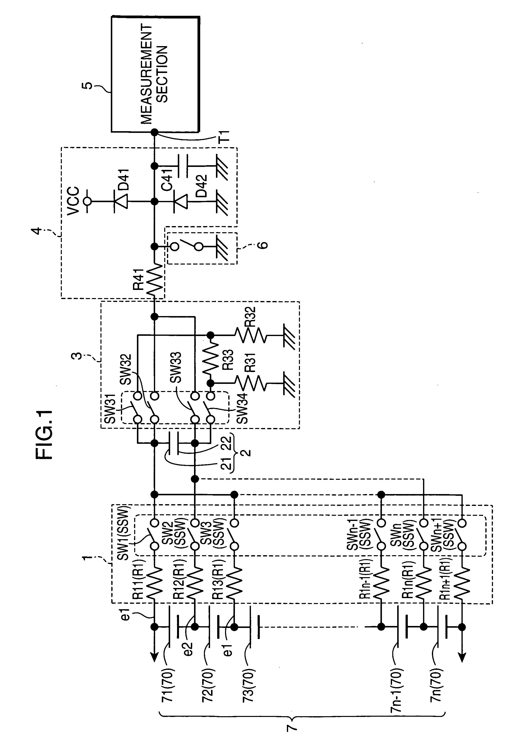 Voltage measurement apparatus and electrically-driven tool