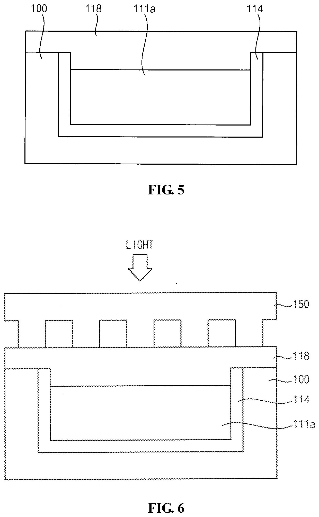 Optical system for displaying three dimensional image