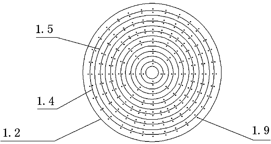 Device and process for treating refractory wastewater through supergravity multistage cathode electric Fenton method