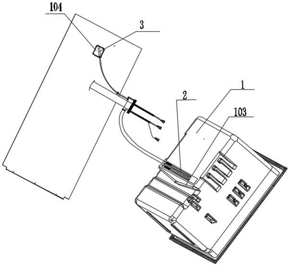 Micro-frost refrigerator with low-temperature compensation device and control method thereof