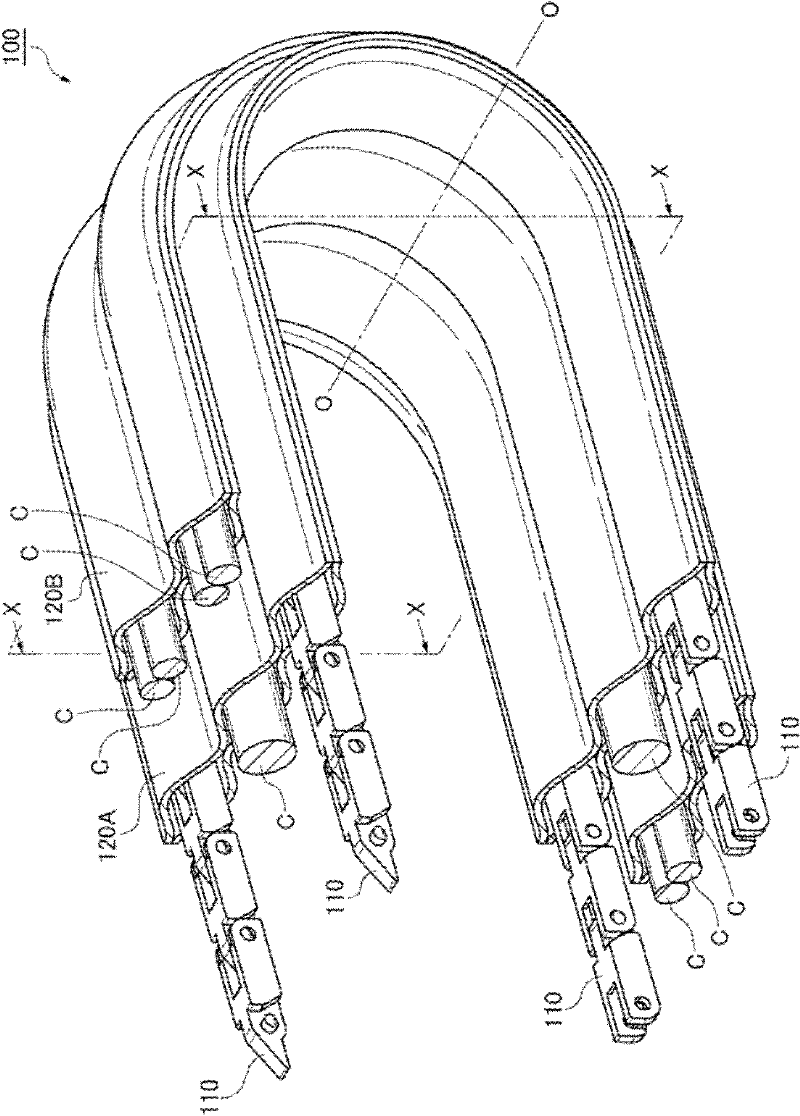 Articulated cable protection and guide device