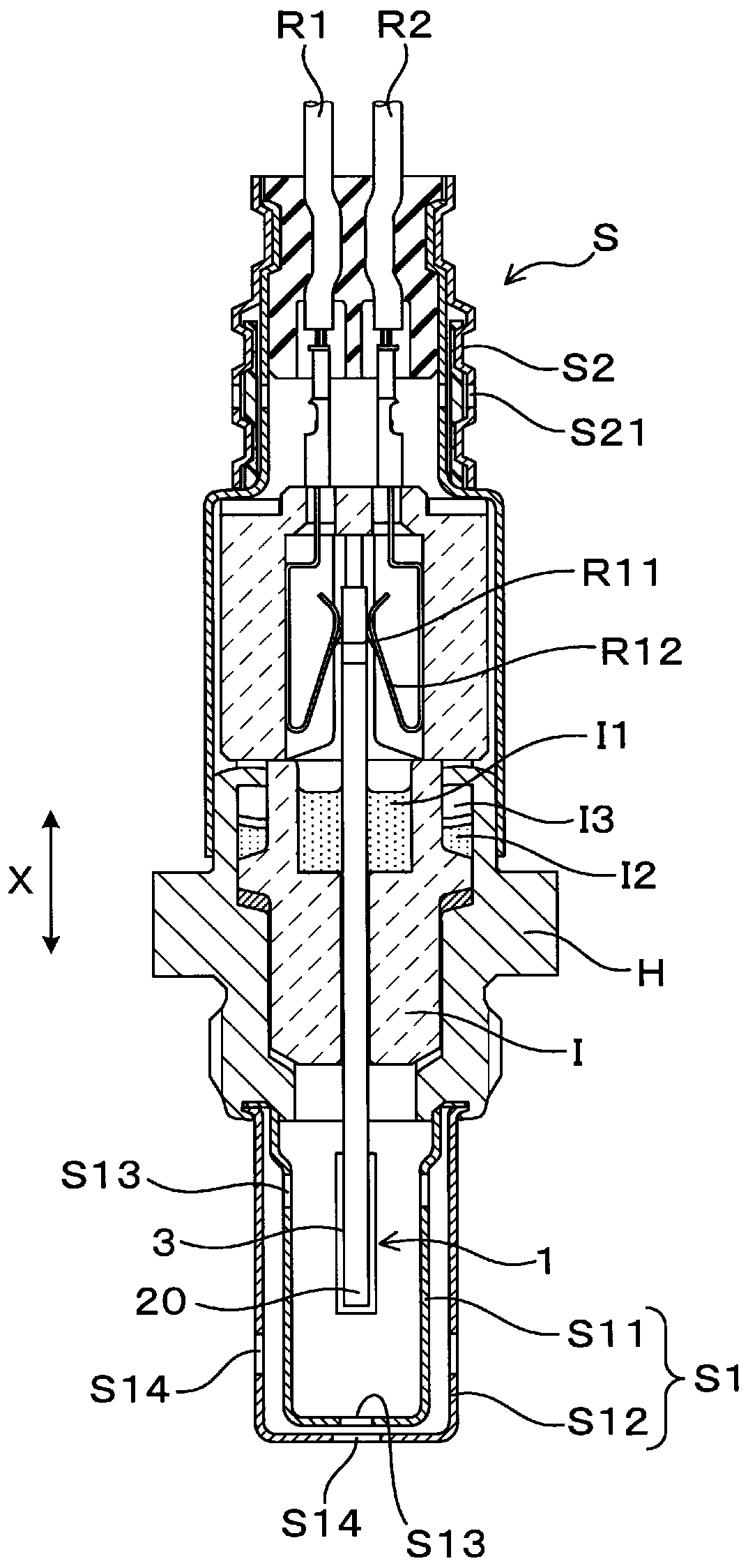 Gas sensor element and gas sensor