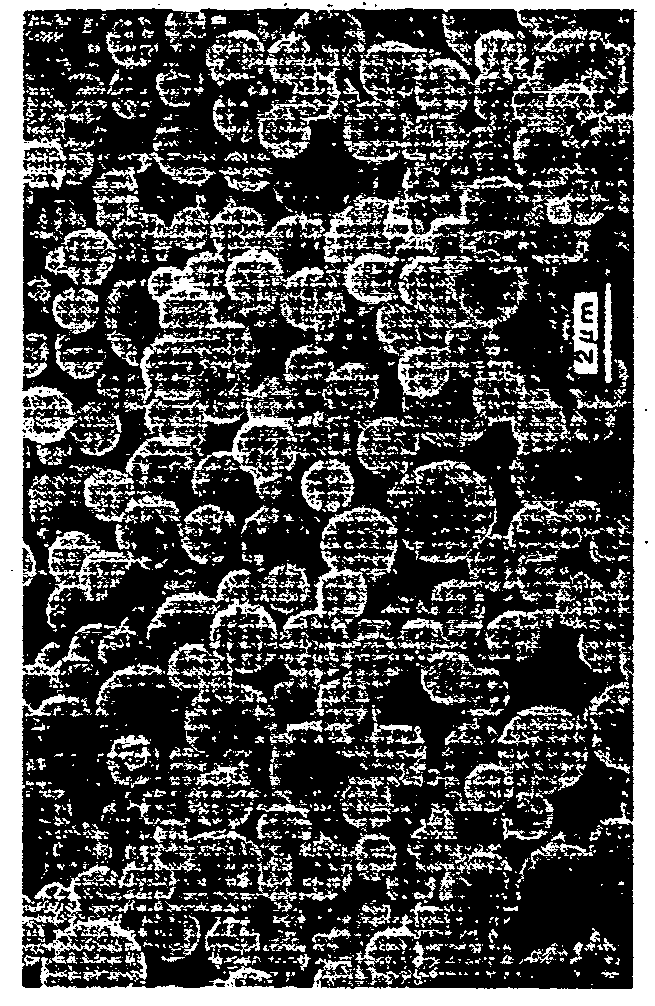 Process for producing luminant excitable with vacuum ultraviolet radiation, luminant excitable with vacuum ultraviolet radiation and luminous element including the same