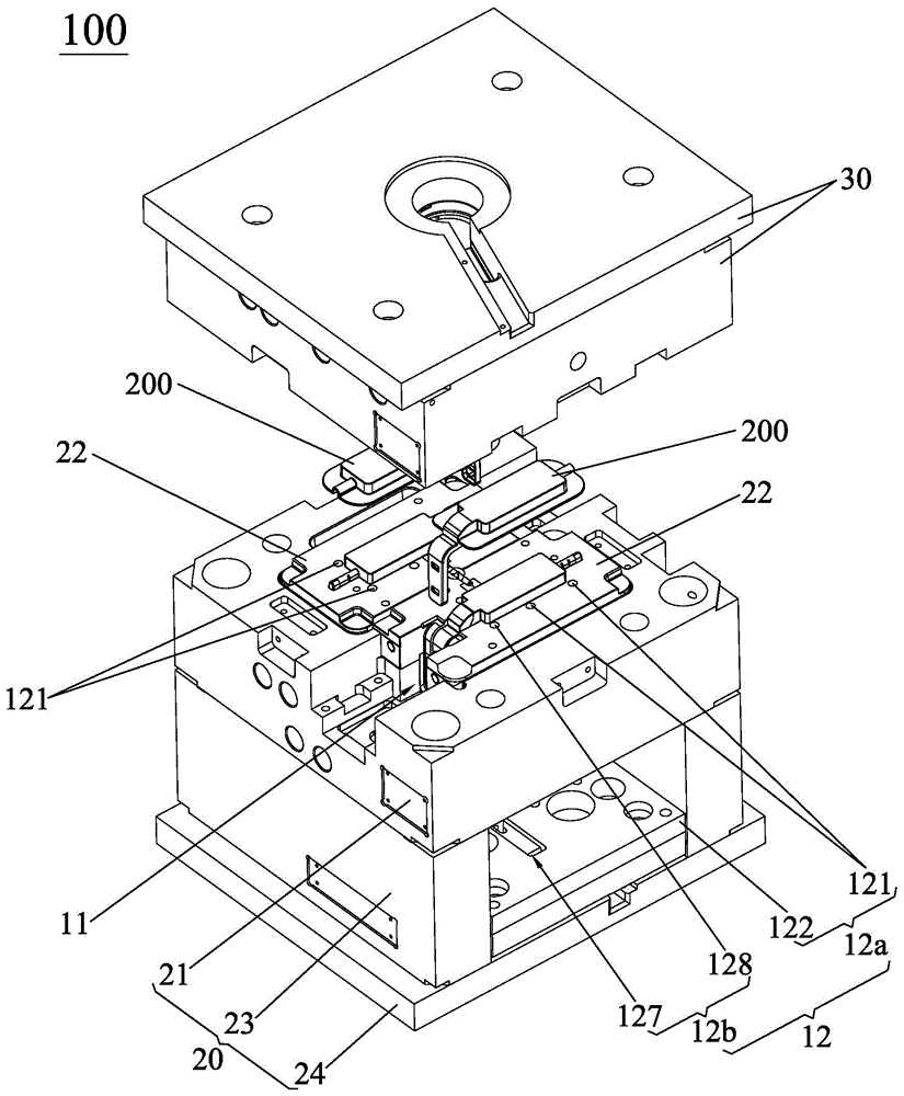 Side pulling and ejection device and injection mold