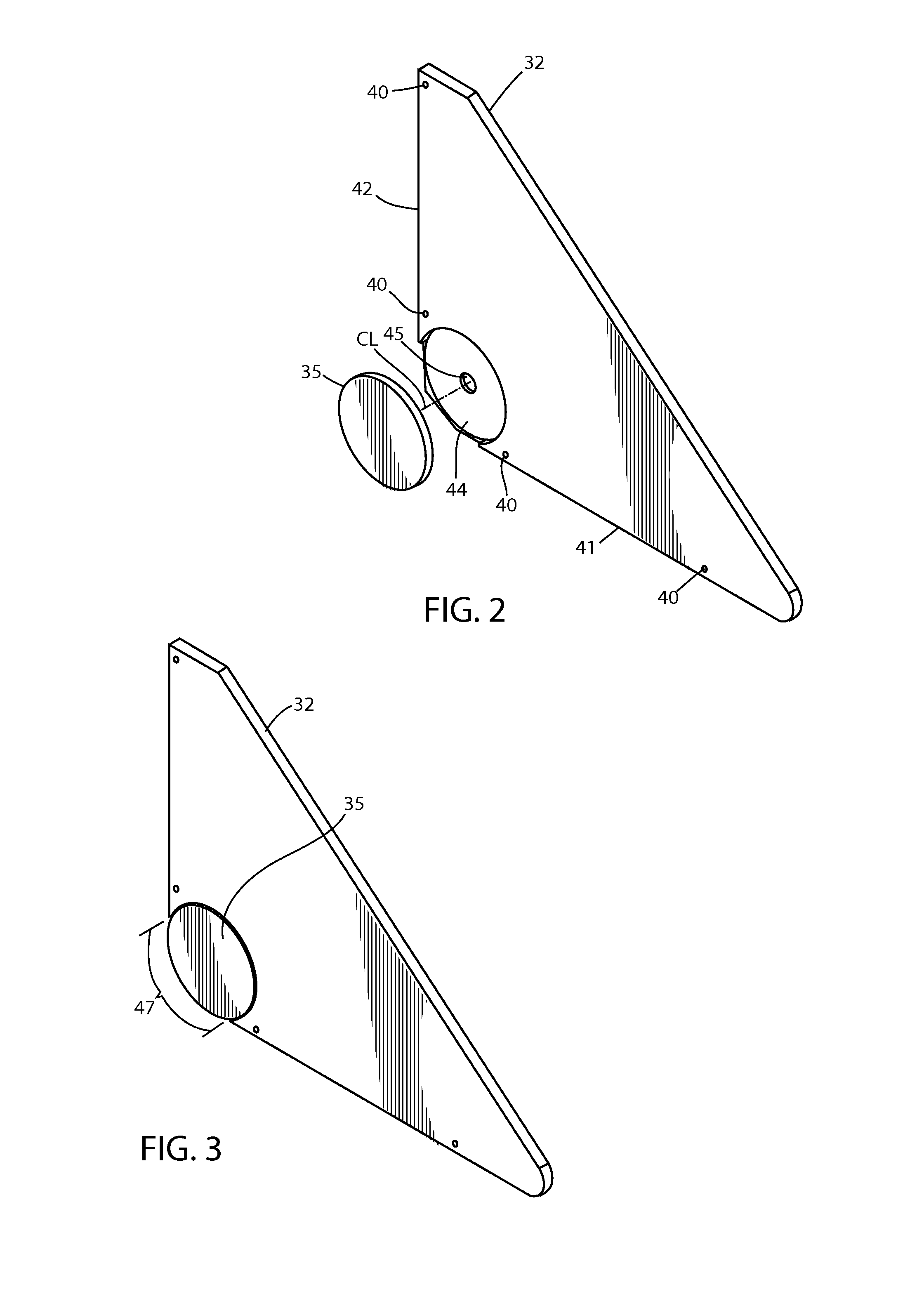 Food conveyor with removable retaining walls