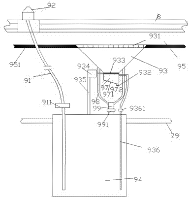 Municipal bridge guardrail cleaning device capable of moving left and right and use method thereof