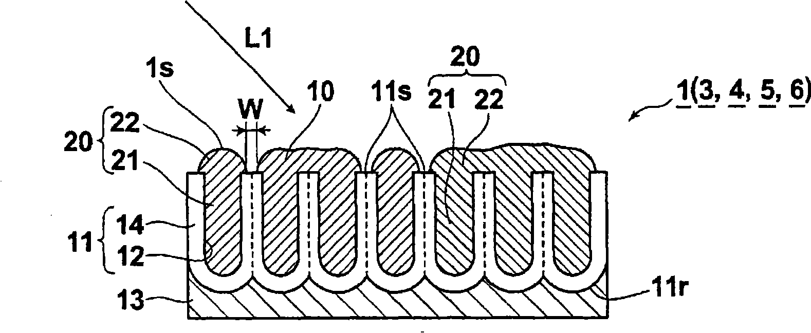 Microstructures, method for producing microstructures, and optical field amplifying device