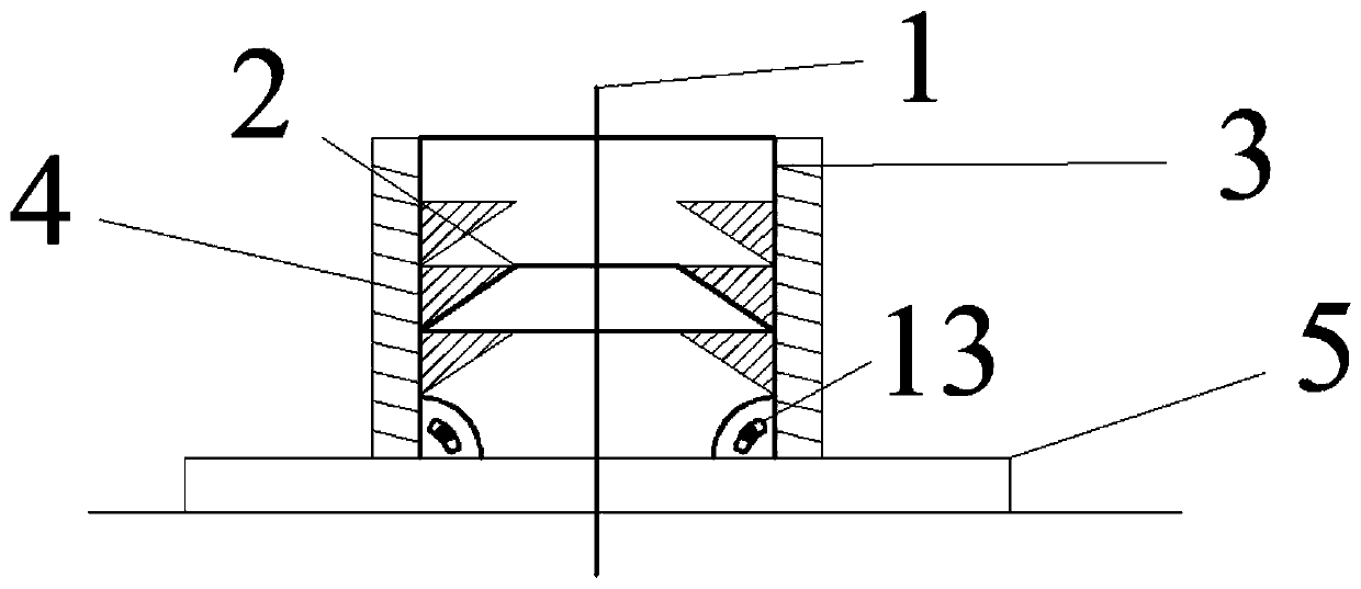 A device for compensating prestress loss and its construction method