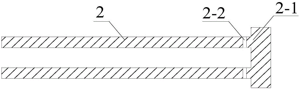 Combined supporting and cooling device for high-temperature mine roadway