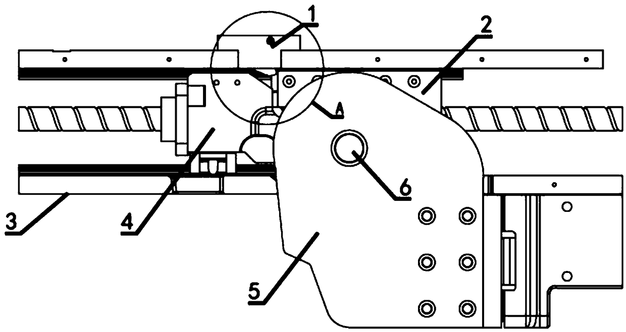 Mechanical arm capable of clamping in rotary mode