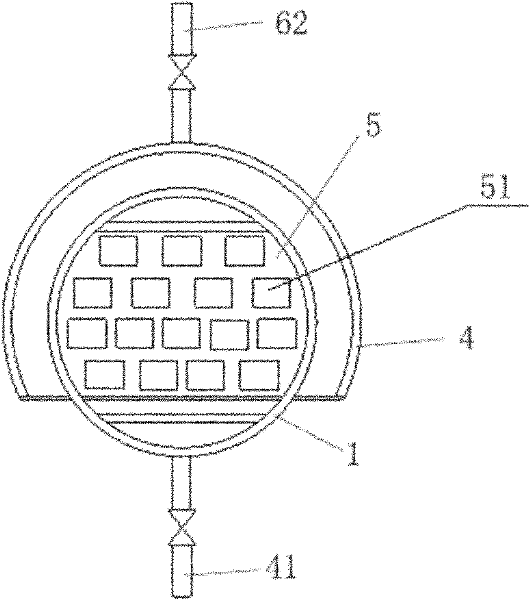 Multistage tower-type flotation device for treating oily sewage