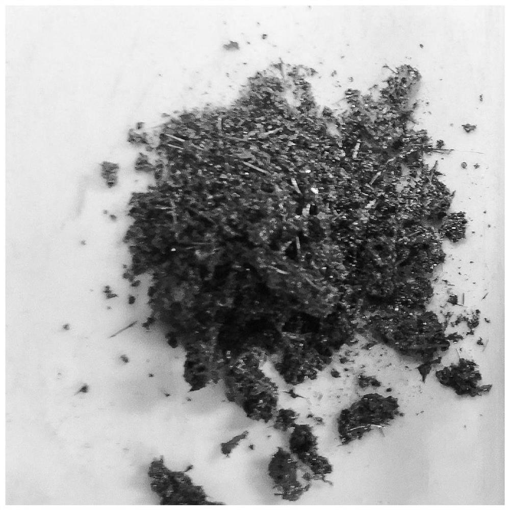 Method for preparing phenolic substances through photo-thermal pyrolysis of waste fan blades