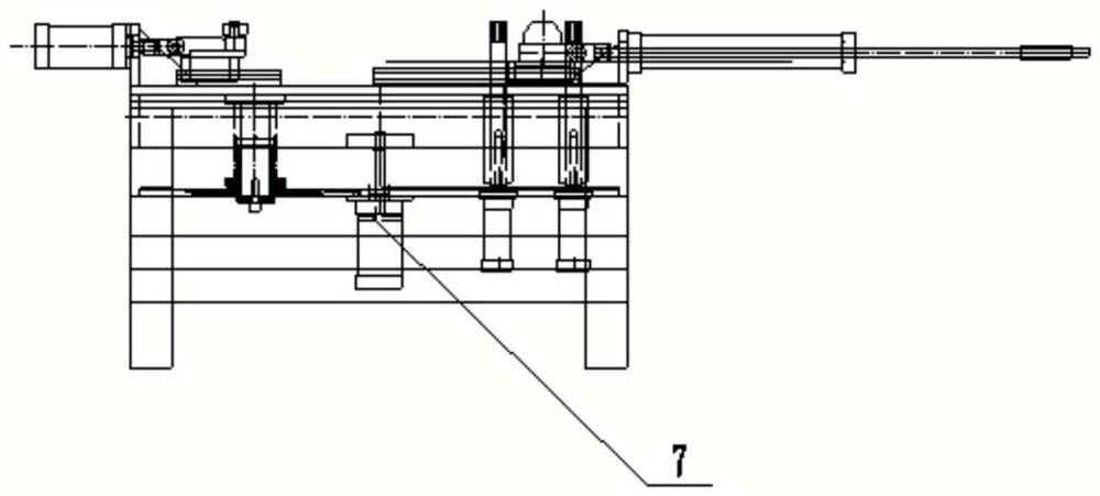 Traction seat main body automatic verification locking tool