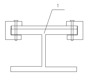 Turning device and turning method for super-heavy and oversized article